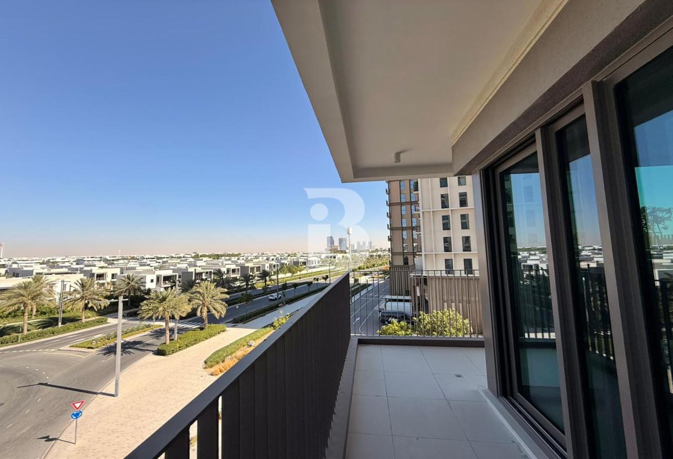 Brand New | Low Floor | Prime Location photo 10