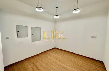 Villa - 3 Bedrooms - 4 Bathrooms for rent in Shaksy Villas - District 15 - Jumeirah Village Circle - Dubai