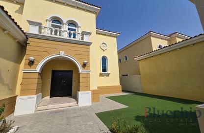 Villa - 3 Bedrooms - 4 Bathrooms for rent in District 8 - Jumeirah Park - Dubai