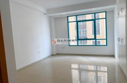 Apartment - 1 - 2 for rent in Marina Crown - Dubai Marina - Dubai
