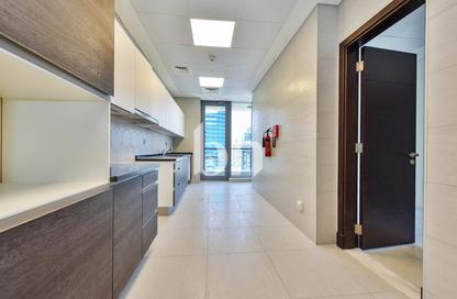 Apartment - 3 Bedrooms - 5 Bathrooms for sale in Bahwan Tower Downtown - Downtown Dubai - Dubai