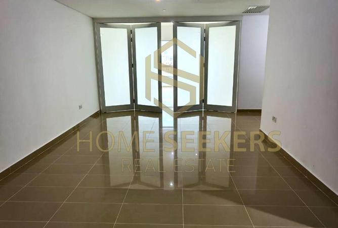 82782695 - Property Image 3