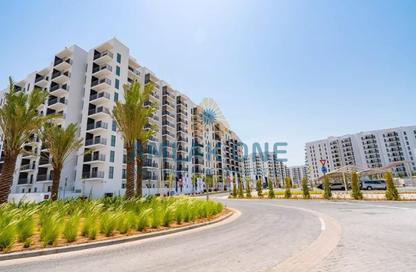 Apartment - 2 - 2 for sale in Waters Edge - Yas Island - Abu Dhabi