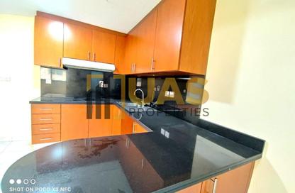 Apartment - Studio - 2 for rent in Golden Sands 12 - Al Mankhool - Bur Dubai - Dubai Apartment - Studio - 2 for rent in Golden Sands 12 - Al Mankhool - Bur Dubai - Dubai