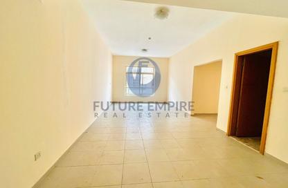 Apartment - 2 Bedrooms - 3 Bathrooms for rent in Abdul Rahim Mohd Al Zarooni Building - Al Mankhool - Bur Dubai - Dubai