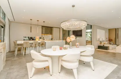 Villa - 5 Bedrooms - 6 Bathrooms for sale in Palm Jumeirah Frond N - Palm Jumeirah - Dubai