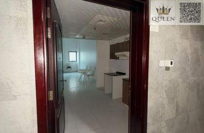 Apartment - Studio - 1 for rent in Falcon Tower 1 - Falcon Towers - Ajman Downtown - Ajman