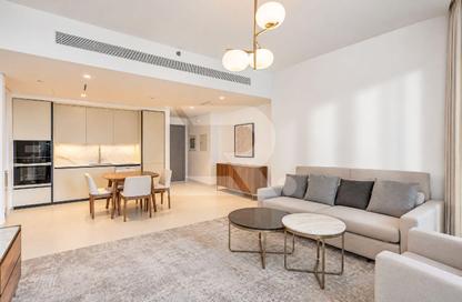 شقة - 1 - 1 للبيع في برج Marina Vista 1 - مارينا فيستا - إعمار بيتشفرونت - دبي هاربور - دبي