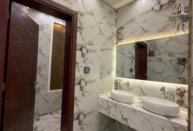 72312131 - صورة العقار 3