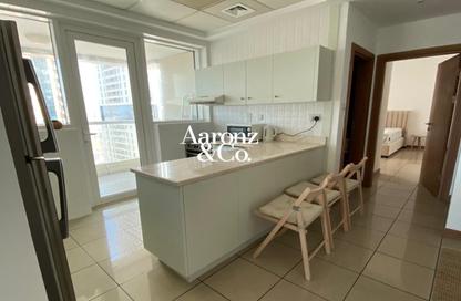 Apartment - 1 Bedroom - 2 Bathrooms for sale in Sulafa Tower - Dubai Marina - Dubai