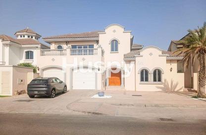 Villa - 4 - 5 for rent in Garden Homes Frond O - Garden Homes - Palm Jumeirah - Dubai