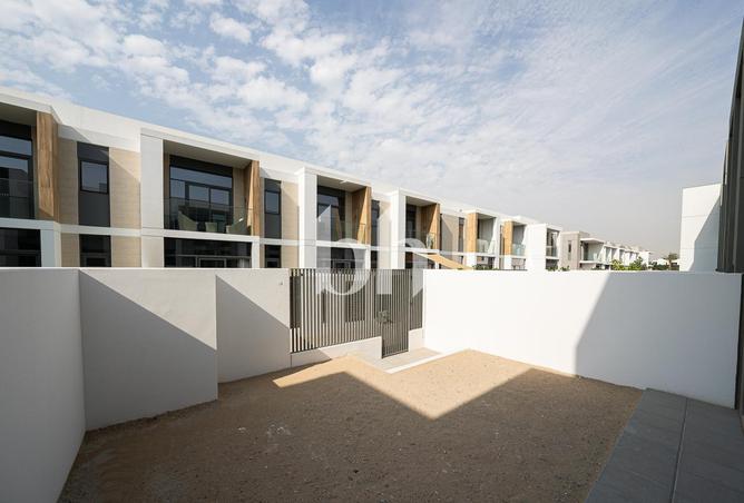 81937872 - صورة العقار 2