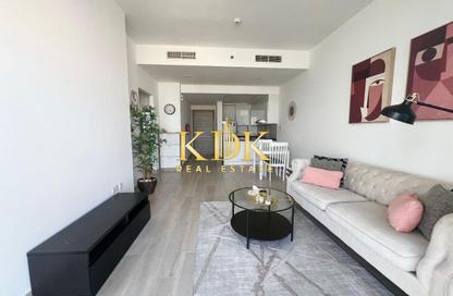 Apartment - 1 - 1 for rent in Bloom Towers B - Bloom Towers - District 10 - Jumeirah Village Circle - Dubai