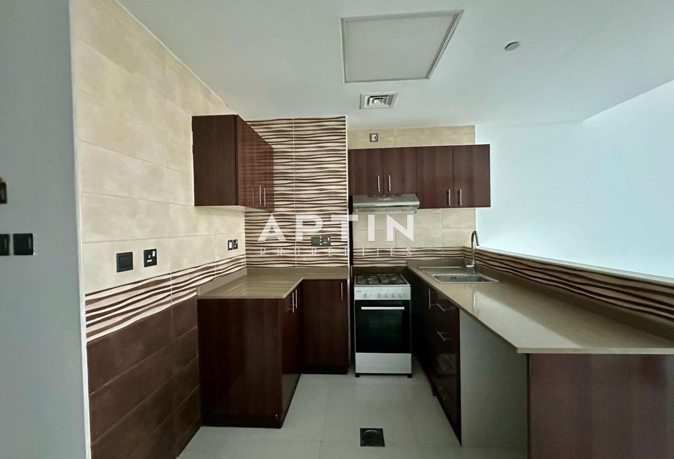 Elegant 1BR Apartment | Balcony | DSO photo 14