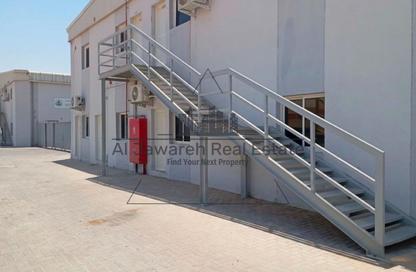 Warehouse - Studio - 1 Bathroom for rent in Umm Al Thuoob - Umm Al Quwain