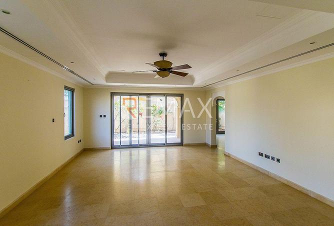 92252683 - Property Main Image