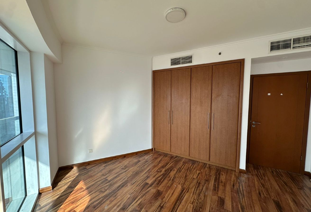 Sea View l Vacant l High Floor l 3 Parkings