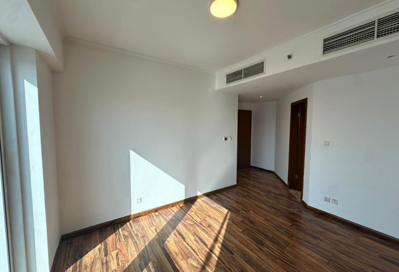 Sea View l Vacant l High Floor l 3 Parkings