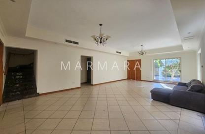 Villa - 4 Bedrooms - 4 Bathrooms for rent in Jumeirah 2 Villas - Jumeirah 2 - Jumeirah - Dubai