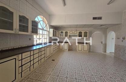 Villa - 4 Bedrooms - 5 Bathrooms for rent in Umm Suqeim 1 Villas - Umm Suqeim 1 - Umm Suqeim - Dubai Villa - 4 Bedrooms - 5 Bathrooms for rent in Umm Suqeim 1 Villas - Umm Suqeim 1 - Umm Suqeim - Dubai