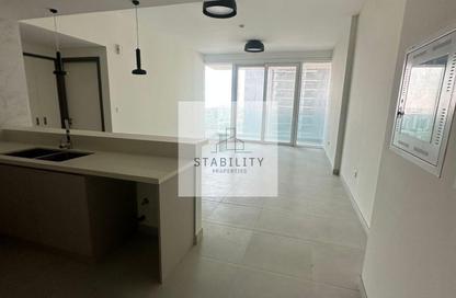 Apartment - 1 Bedroom - 2 Bathrooms for rent in 1 Residences - 2 - 1 Residences - Al Kifaf - Bur Dubai - Dubai