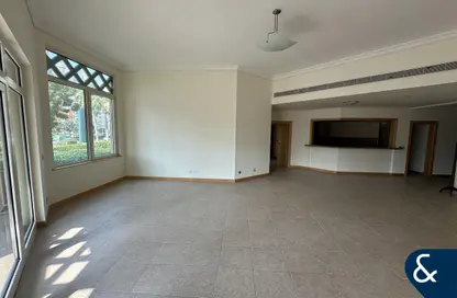 شقة - 3 غرف نوم - 3 حمامات للبيع في الحصير - مساكن شور لاين - نخلة جميرا - دبي