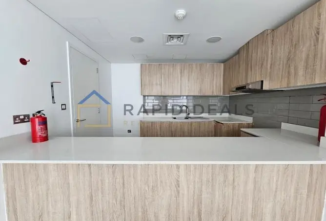 143731835 - Property Image 3
