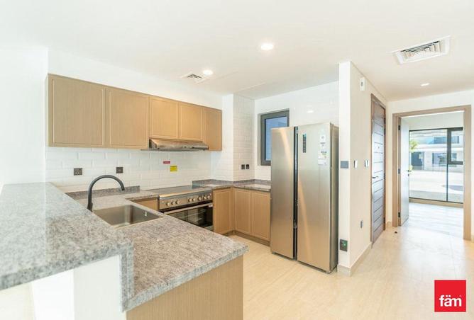 76962734 - Property Image 3