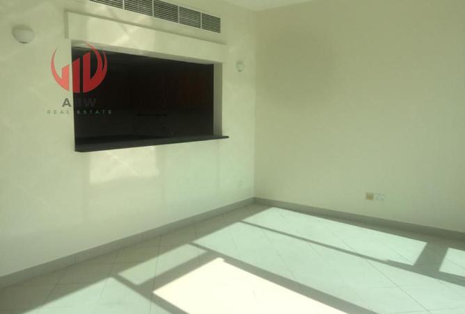 54405471 - Property Image 2