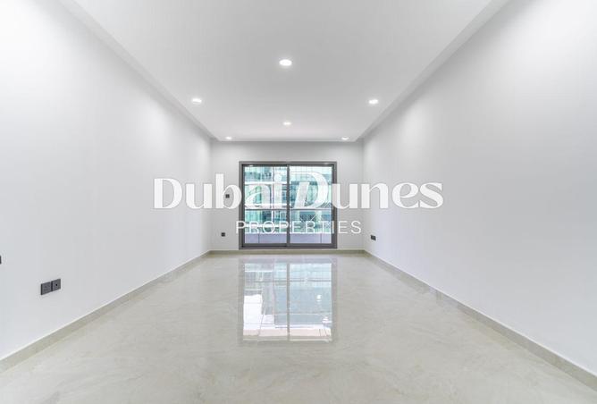 93998222 - Property Image 2