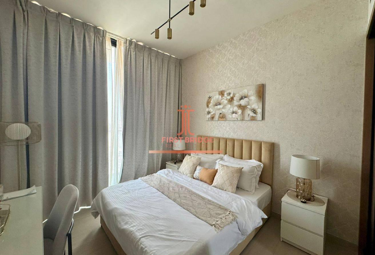 High Floor | Smart Living | Luxury Furnishing photo 6