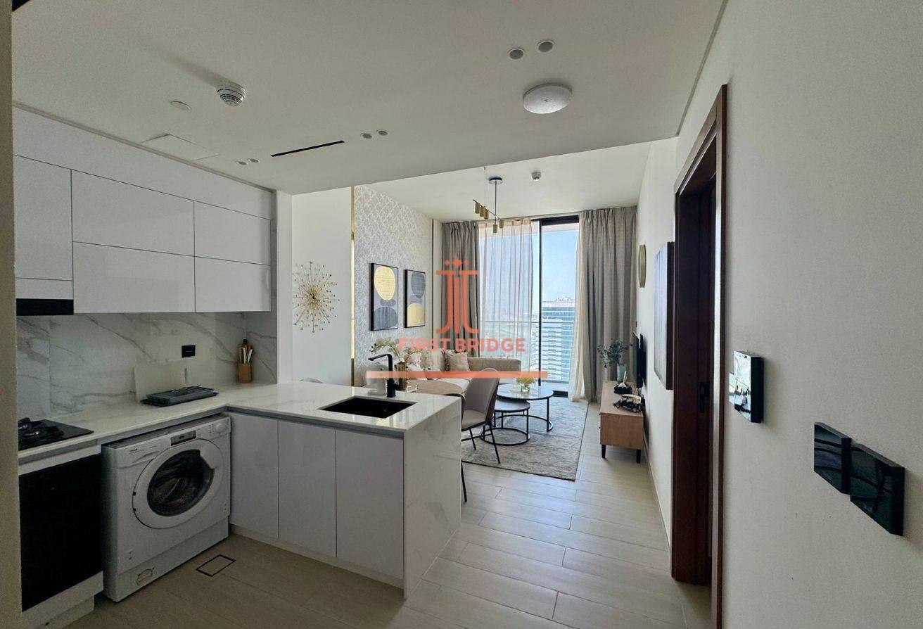 High Floor | Smart Living | Luxury Furnishing photo 9