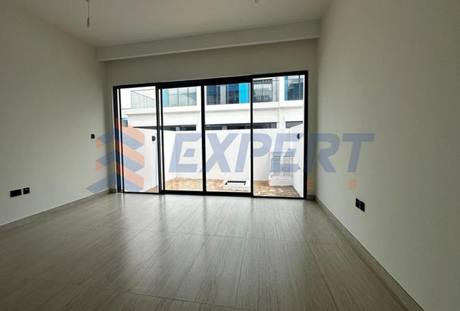 82383589 - Property Image 2