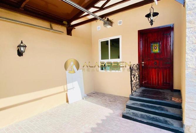 99127325 - Property Image 3