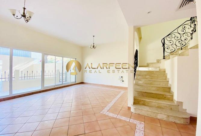 99127325 - Property Image 2