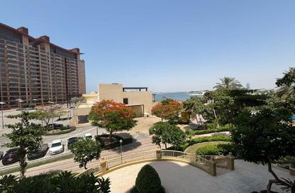 Apartment - 2 Bedrooms - 4 Bathrooms for rent in Al Das - Shoreline Apartments - Palm Jumeirah - Dubai