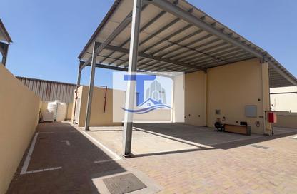 Warehouse - Studio for rent in Mussafah Industrial Area - Mussafah - Abu Dhabi