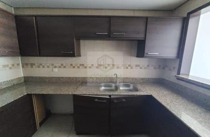 Apartment - 3 Bedrooms - 3 Bathrooms for rent in Latifa Tower - Sheikh Zayed Road - Dubai Apartment - 3 Bedrooms - 3 Bathrooms for rent in Latifa Tower - Sheikh Zayed Road - Dubai