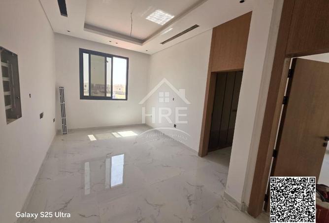 67822346 - Property Image 3