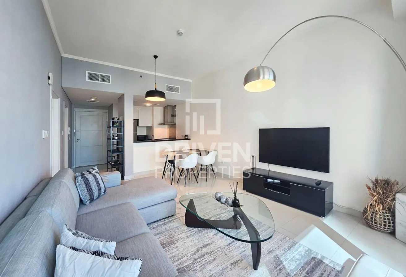 103710530 - Property Main Image