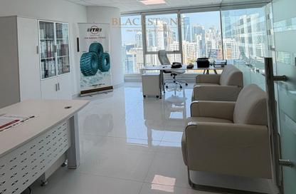 Office Space - Studio - 1 Bathroom for rent in Churchill Towers - Business Bay - Dubai
