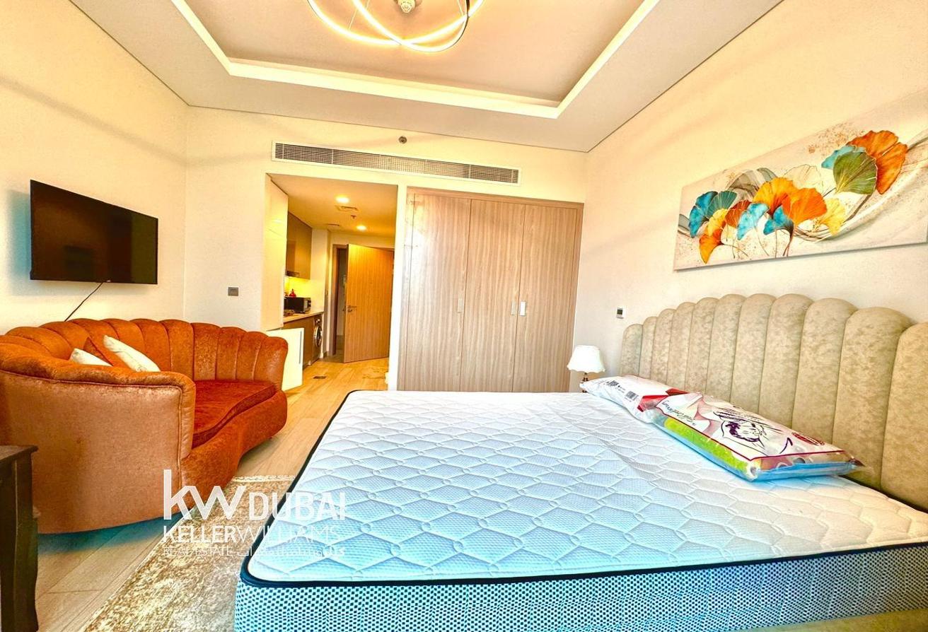 Burj Khalifa Balcony View | Furnished photo 11