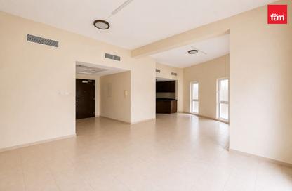 شقة - 2 - 2 للايجار في مبنى 174 - طراز حديث - ديسكفري جاردنز - دبي شقة - 2 - 2 للايجار في مبنى 174 - طراز حديث - ديسكفري جاردنز - دبي