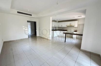 Villa - 2 - 3 for rent in Springs 2 - The Springs - Dubai Villa - 2 - 3 for rent in Springs 2 - The Springs - Dubai
