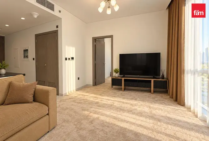 165498000 - Property Image 2
