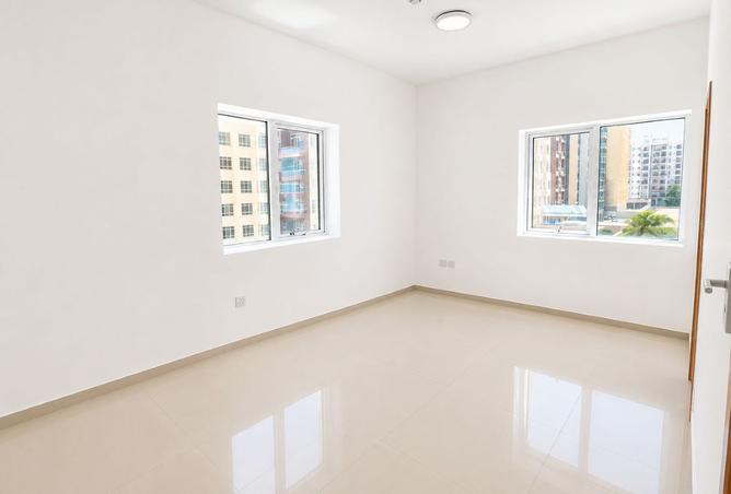 130670710 - Property Image 2