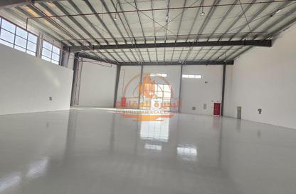Warehouse - Studio - 1 Bathroom for rent in Umm Al Thuoob - Umm Al Quwain