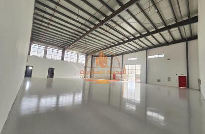 Warehouse - Studio - 1 Bathroom for rent in Umm Al Thuoob - Umm Al Quwain