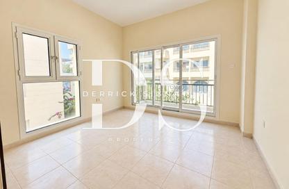 Townhouse - 3 - 4 for rent in La Residencia Del Sol - District 10 - Jumeirah Village Circle - Dubai