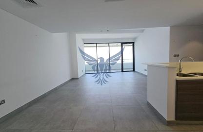 Apartment - 2 Bedrooms - 3 Bathrooms for rent in Al Sail Tower - Al Dana - Al Raha Beach - Abu Dhabi Apartment - 2 Bedrooms - 3 Bathrooms for rent in Al Sail Tower - Al Dana - Al Raha Beach - Abu Dhabi